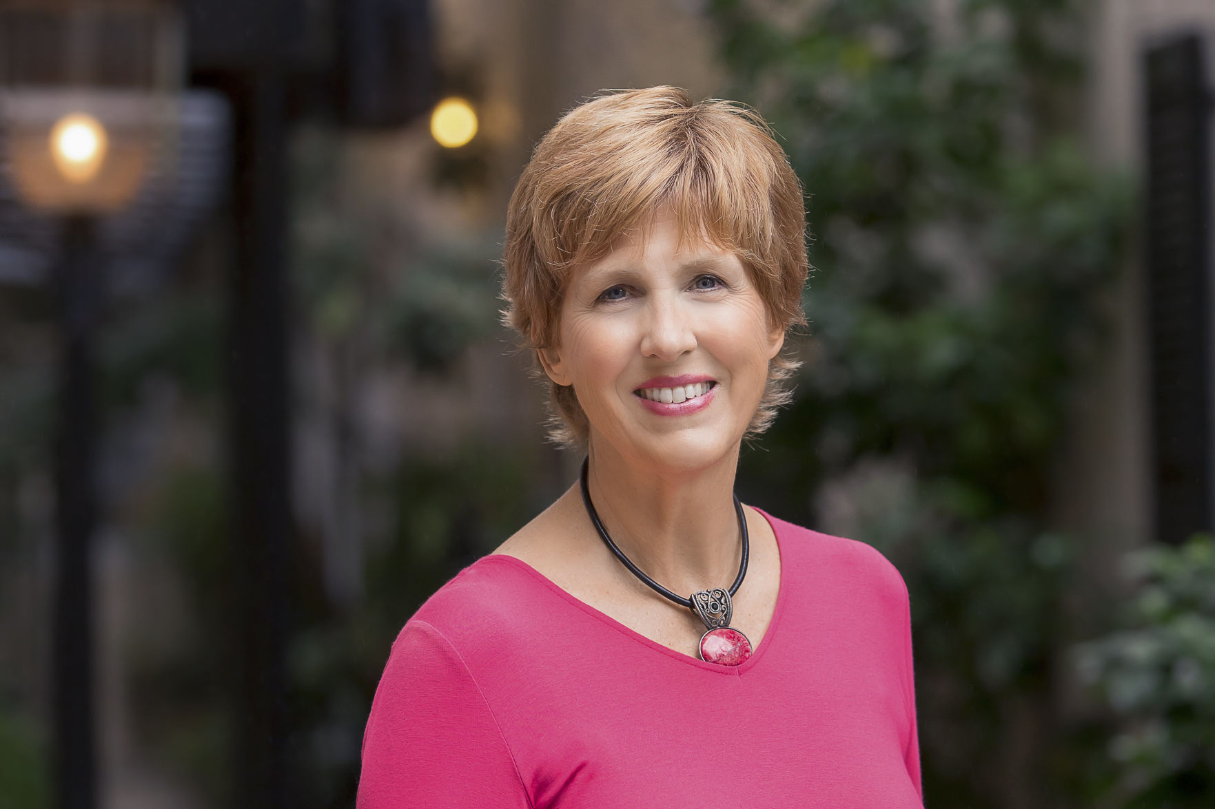 Bonnie Compton